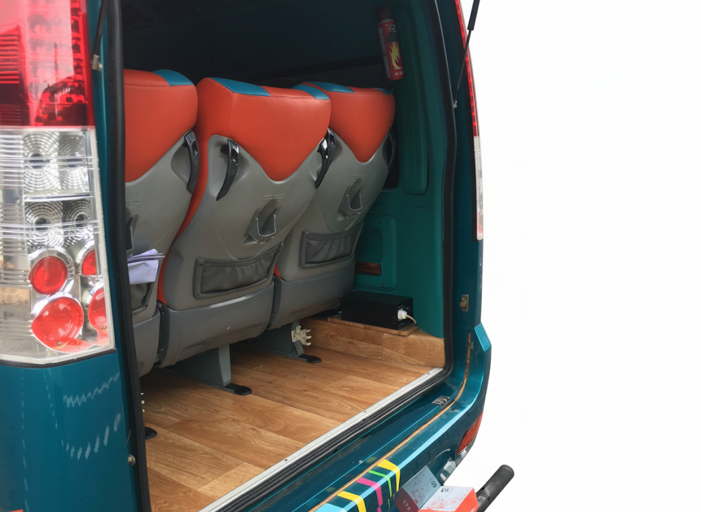Elf Long M3 Interior 3